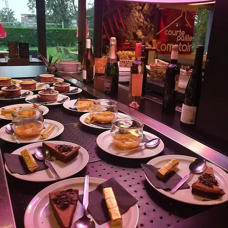 Hotell Kyriad Rouen Sud - Oissel Saint-Étienne-du-Rouvray