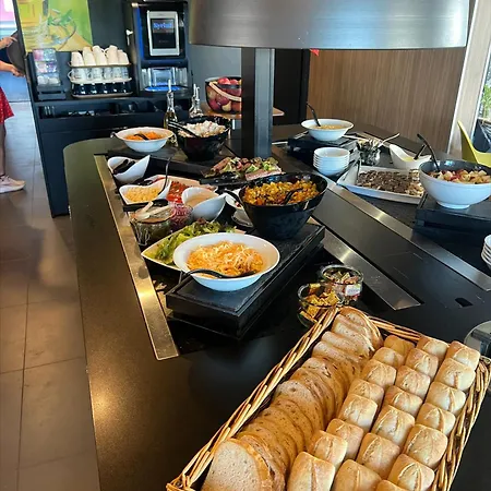 Kyriad Rouen Sud - Oissel Hotel Saint-Étienne-du-Rouvray