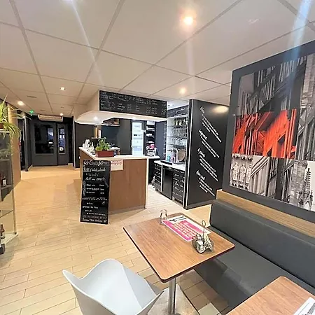 Kyriad Rouen Sud - Oissel ホテル 3*
