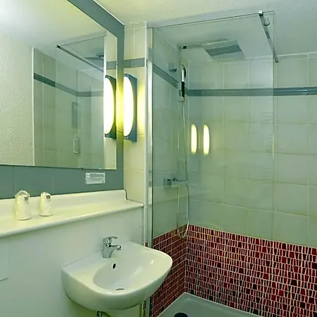 Kyriad Rouen Sud - Oissel 3*