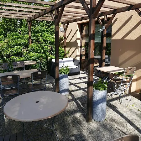 Kyriad Rouen Sud - Oissel Hotel