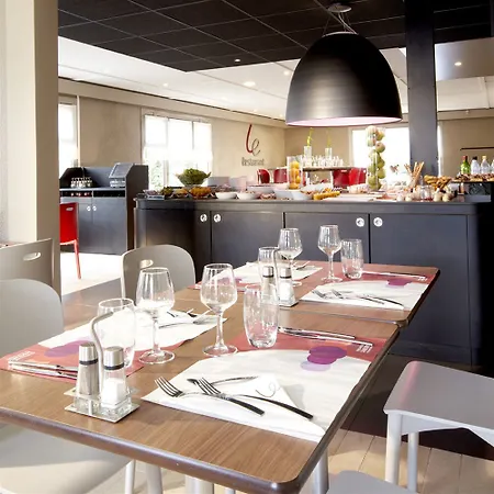 Kyriad Rouen Sud - Oissel 3*