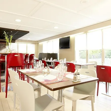 Kyriad Rouen Sud - Oissel Saint-Étienne-du-Rouvray