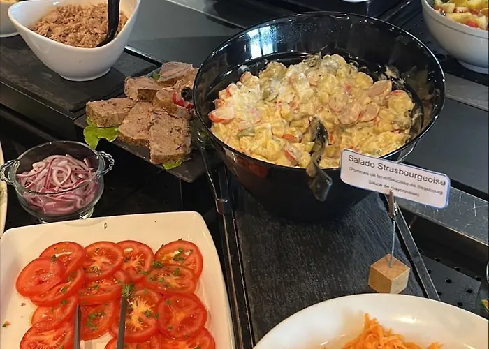 Kyriad Rouen Sud - Oissel Hotel 3*