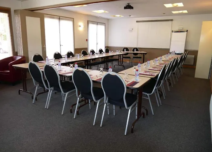 Kyriad Rouen Sud - Oissel Saint-Etienne-du-Rouvray