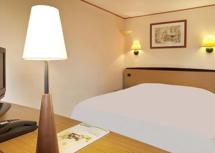 Hotel Kyriad Rouen Sud - Oissel 3*