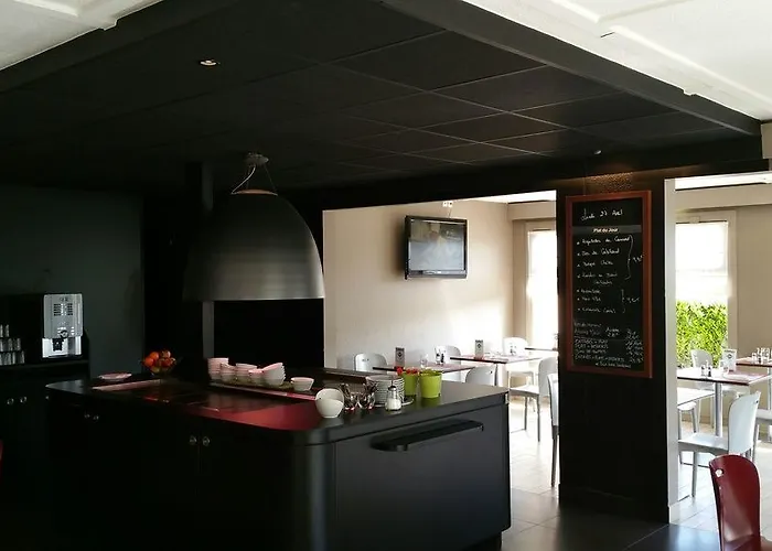 Kyriad Rouen Sud - Oissel Hotel